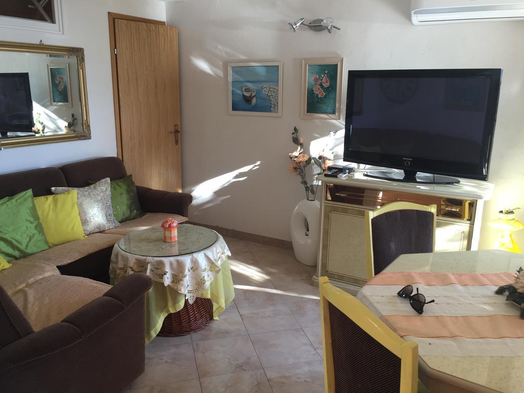 Apartment Greis Razanj Ngoại thất bức ảnh