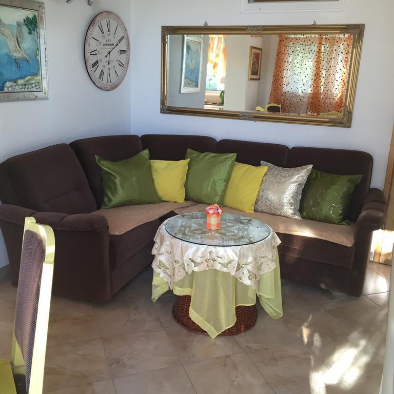 Apartment Greis Razanj Ngoại thất bức ảnh