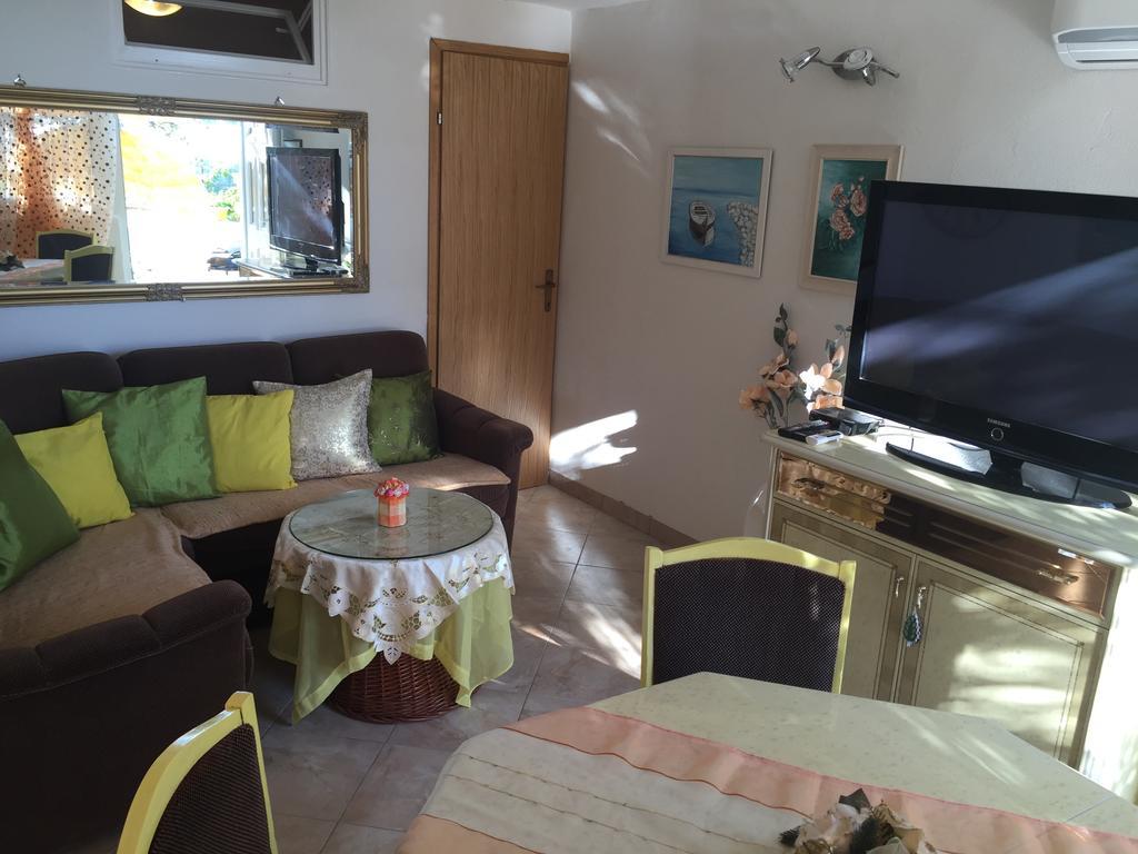 Apartment Greis Razanj Ngoại thất bức ảnh